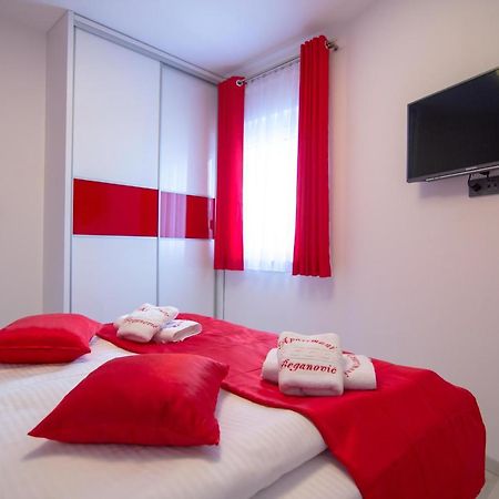 Apartman Paola Vrh  外观 照片
