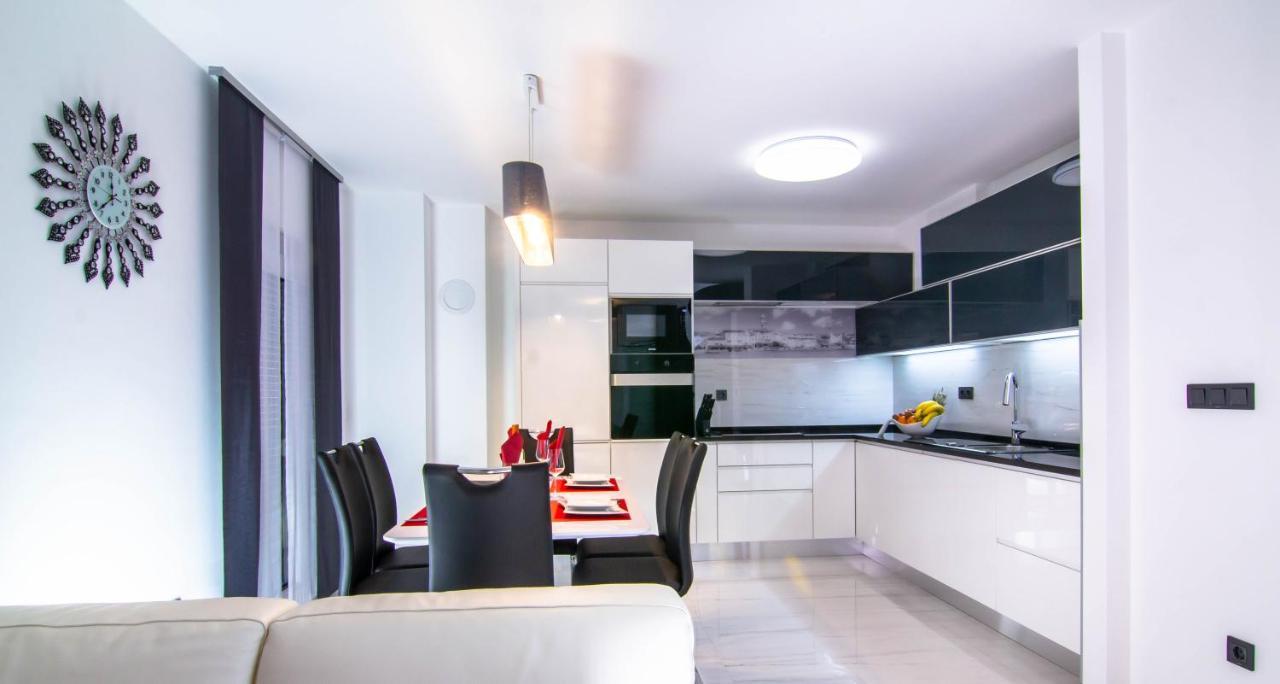 Apartman Paola Vrh  外观 照片